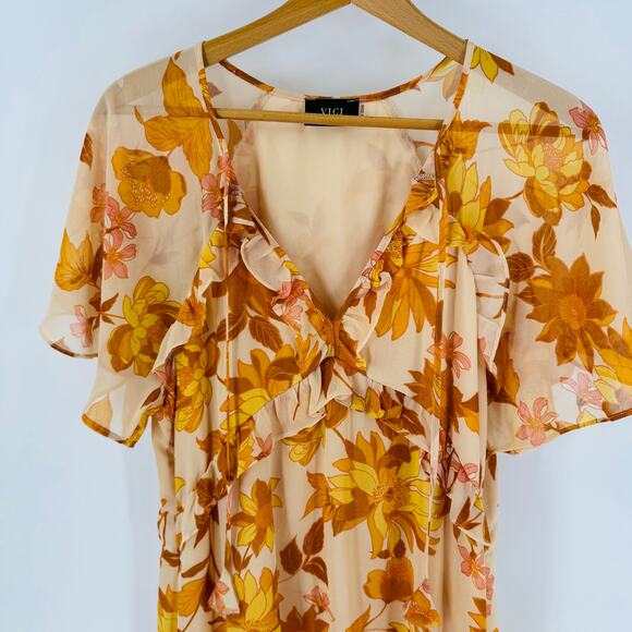 VICI Beige Floral Ruffle Maxi Dress Women’s Size Medium Boho Flutter Sleeve - Picture 4 of 10